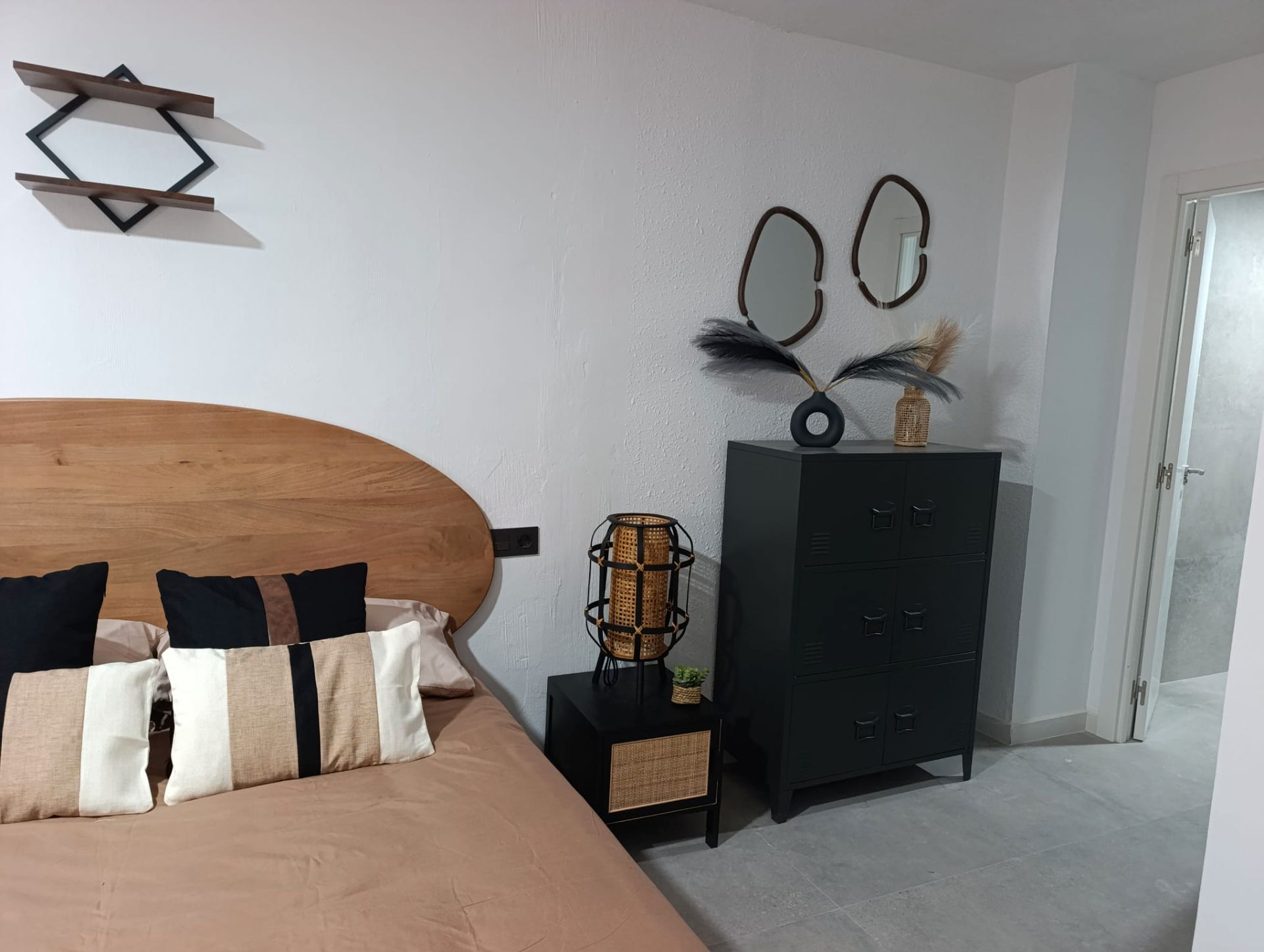 Estudi de lloguer a Carrer Francisco Giner de los Ríos, 8, Carolinas Altas, Pla - Carolinas