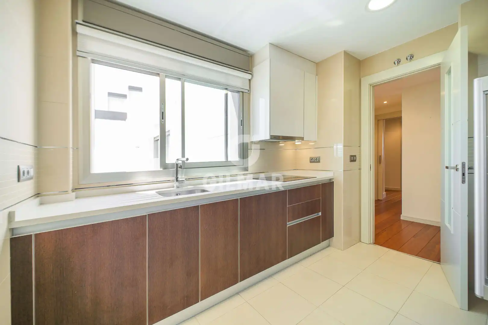 Kitchen of Duplexes for sale in Pozuelo de Alarcón  with Heating, Private garden and Storage room