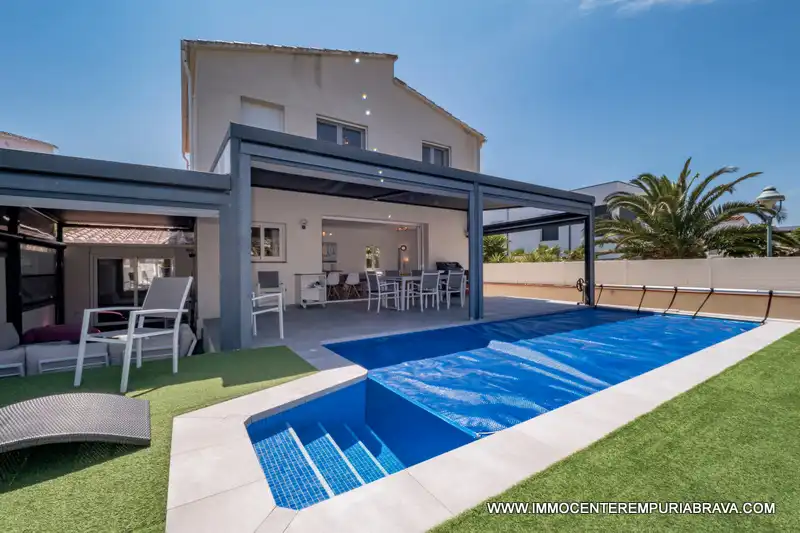 Chalet en venta en Cap Ras - Creus - Falconera, imagen 31
