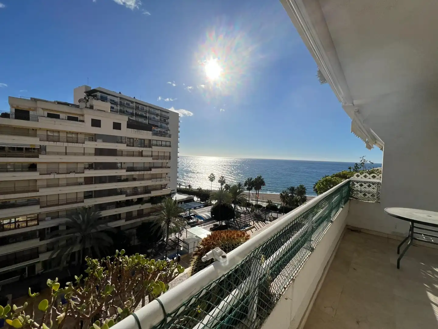 Außenansicht von Wohnungen zur Miete in Marbella mit Klimaanlage, Heizung und Terrasse