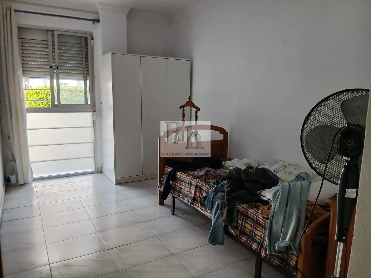 Bedroom of Flat for sale in Torremolinos