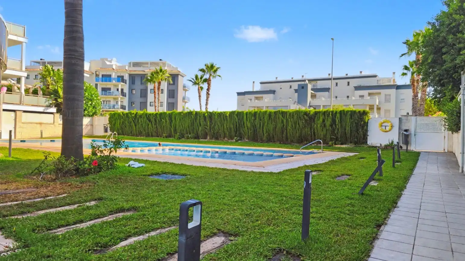 Swimming pool of Apartments for sale in Oliva  with Air Conditioner, Heating and Private garden