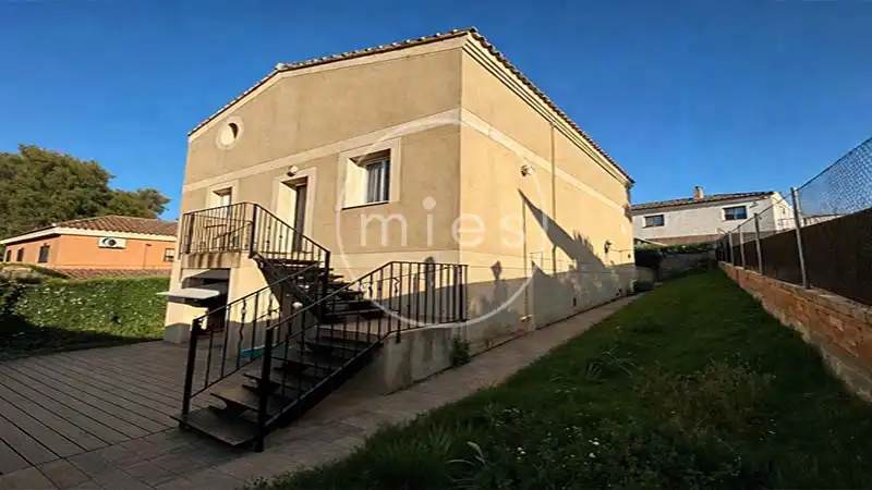 Vista exterior de Casa o chalet en venta en Montroi / Montroy con Terraza y Trastero
