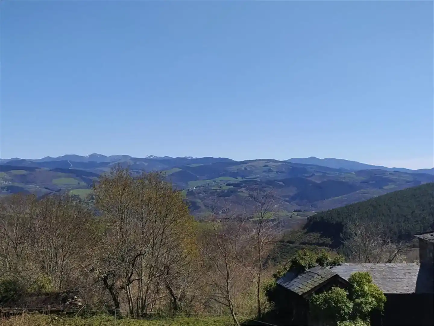 Finca rústica en venda en Becerreá amb Balcó