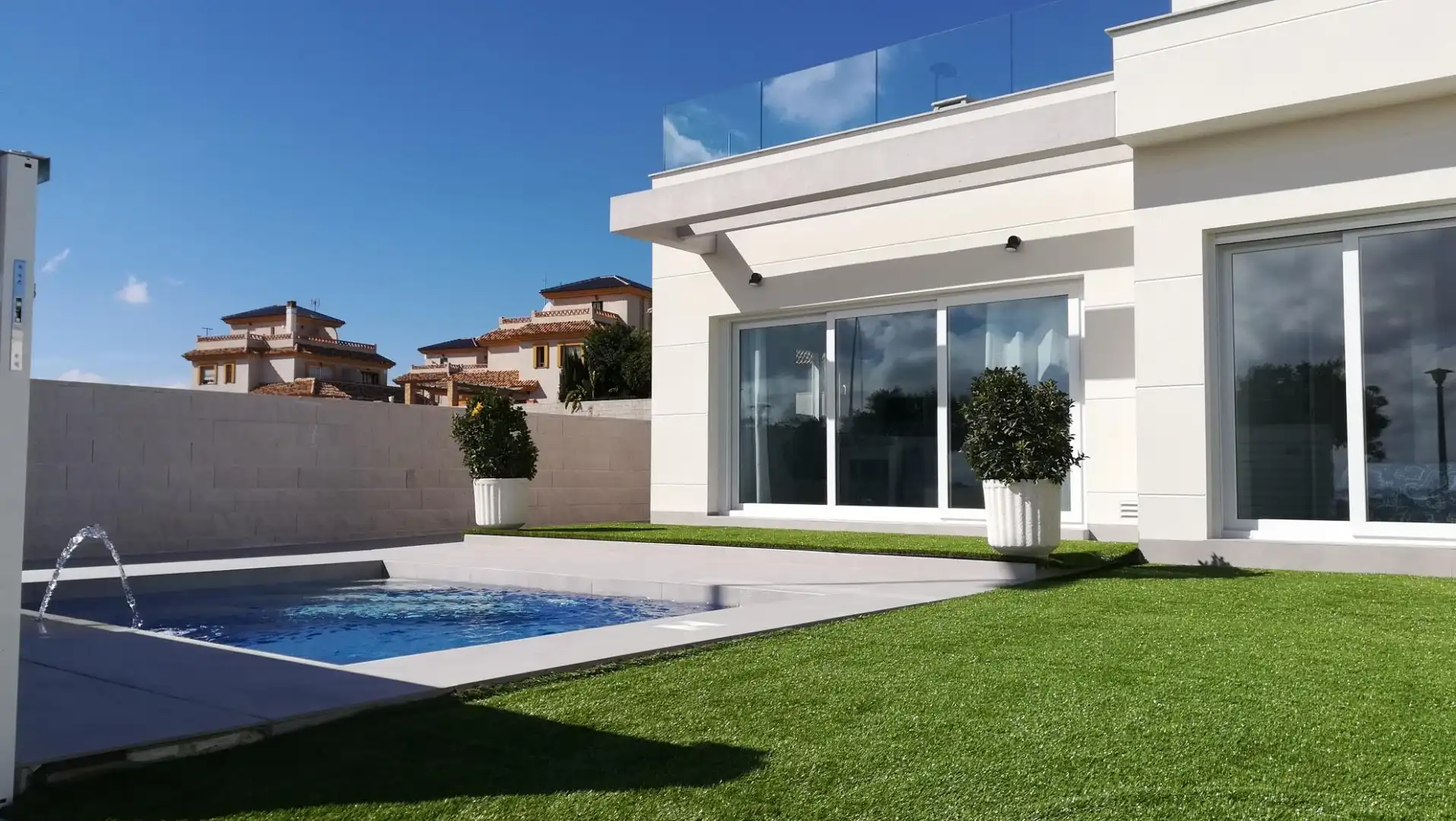 Casa adosada en venta en Calle del Algarrobo, 7, Los Montesinos