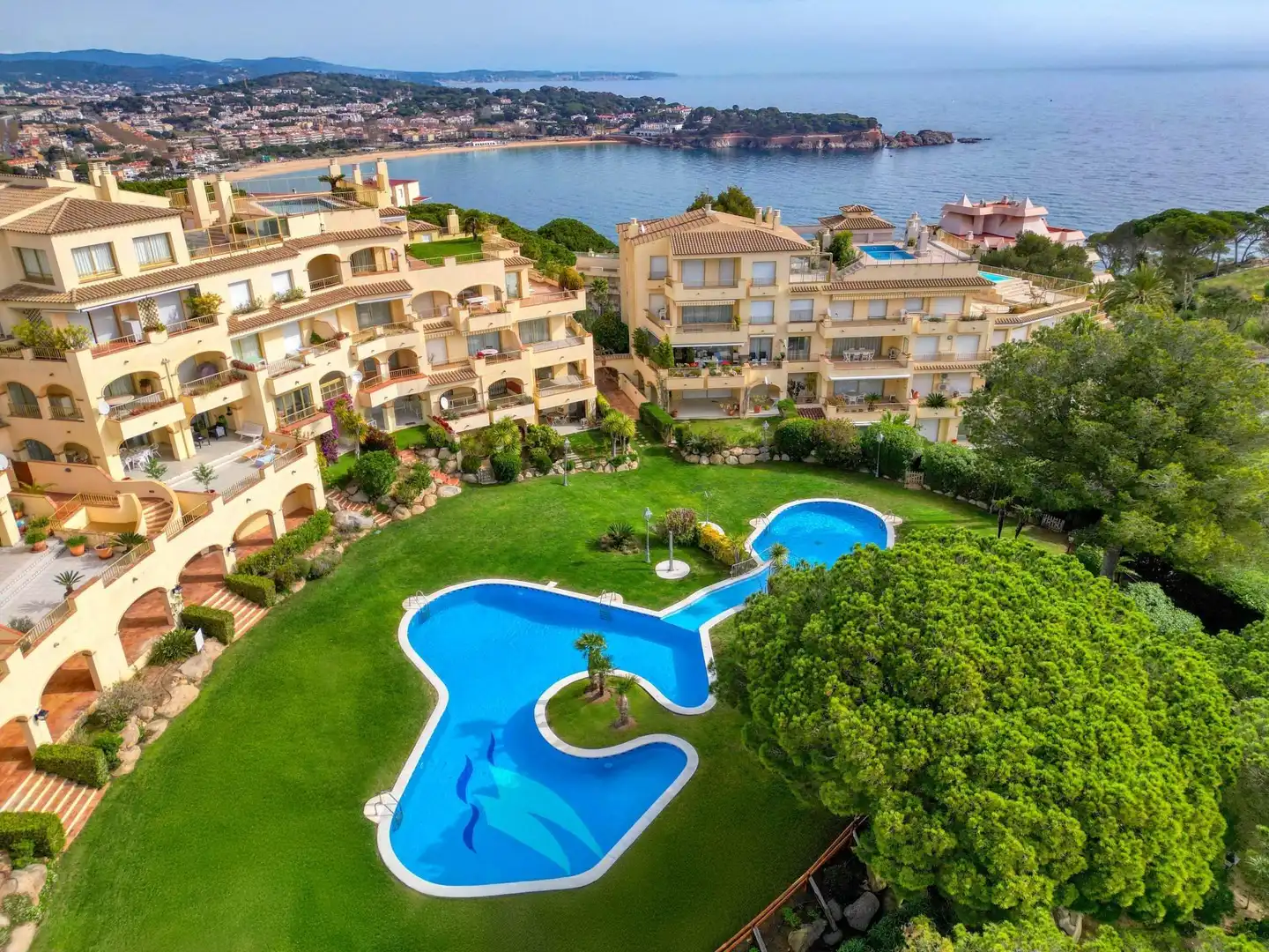 Jardí de Pis en venda en Sant Feliu de Guíxols amb Aire condicionat, Calefacció i Balcó
