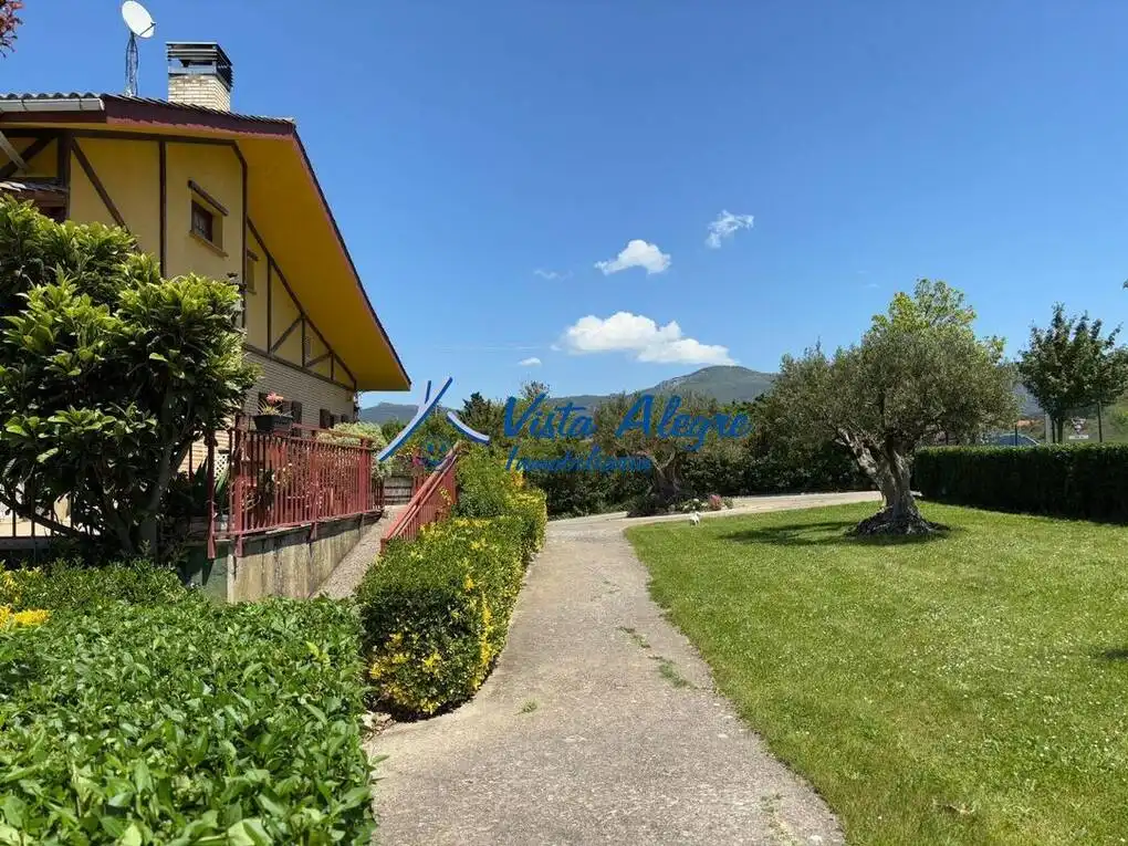 Vista exterior de Casa o chalet en venta en San Vicente de la Sonsierra con Calefacción, Jardín privado y Terraza