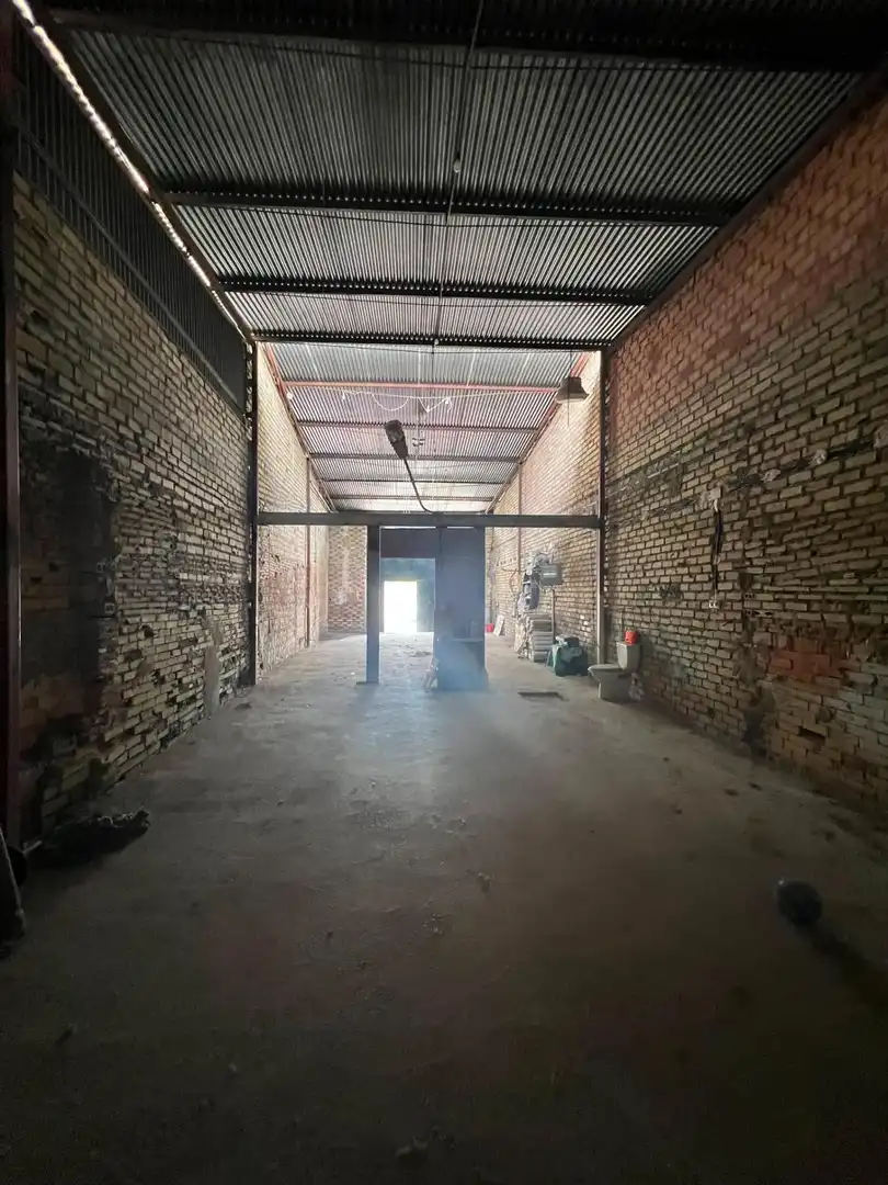 Nau industrial en venda en Los Palacios y Villafranca