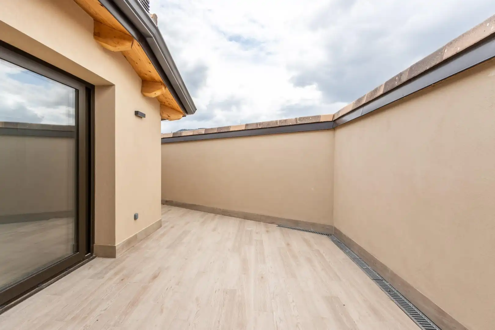 Terrassa de Àtic en venda en Castellar del Vallès amb Aire condicionat, Calefacció i Jardí privat