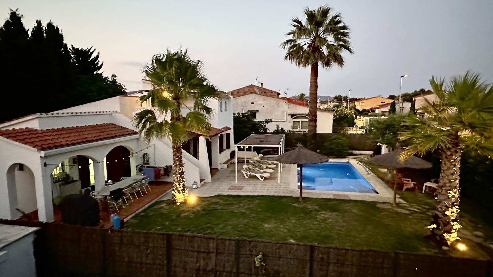 Casa o xalet en venda a Mare de la Font, 51 , 51, Castelló d'Empúries