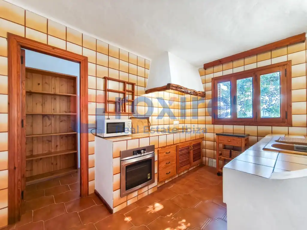 Cocina de Casa o chalet de alquiler en Sant Antoni de Portmany con Jardín privado, Terraza y Piscina