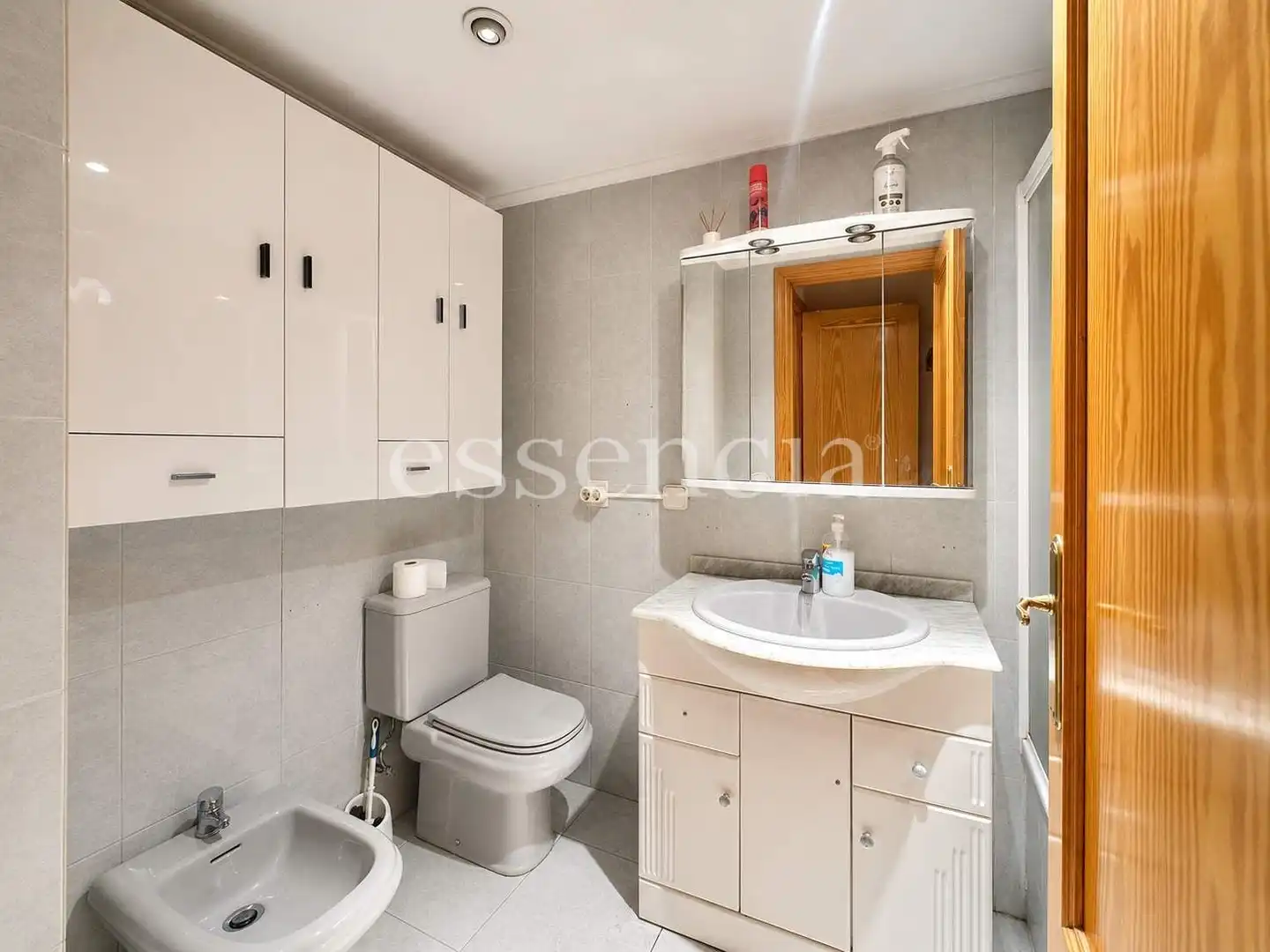 Baño de Piso en venta en Gandia con Balcón