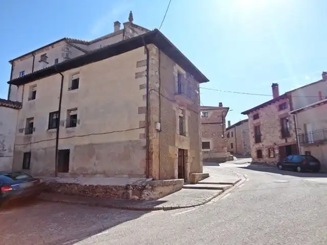 Vista exterior de Casa o chalet en venta en Huerta de Arriba con Calefacción, Trastero y Amueblado