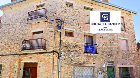 Propiedad en venta en el centro del pueblo de Pontós, con un potencial increíble para quienes buscan invertir en un pequeño pueblo