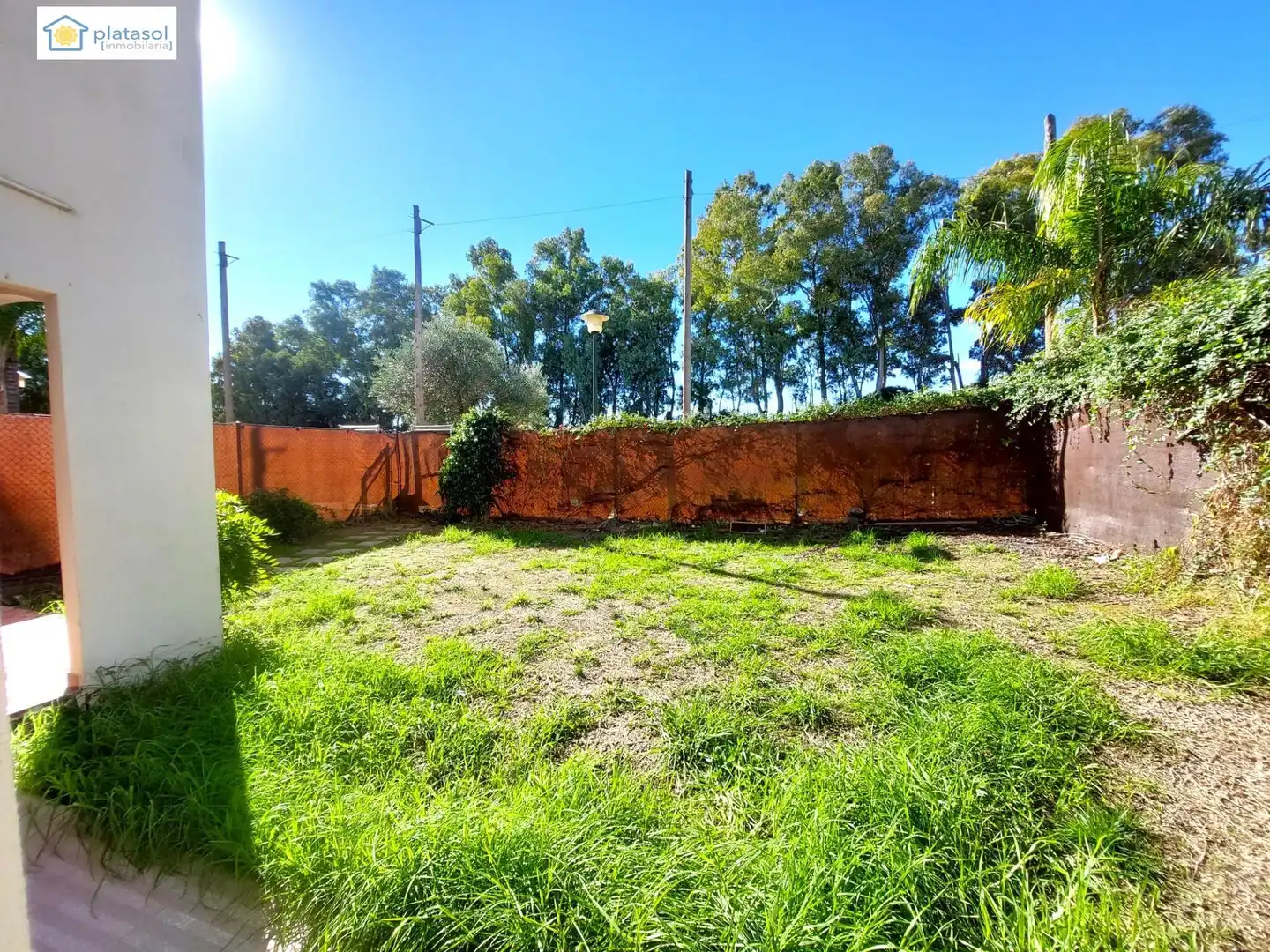 Casa adosada en venda en Guillena amb Aire condicionat, Calefacció i Jardí privat