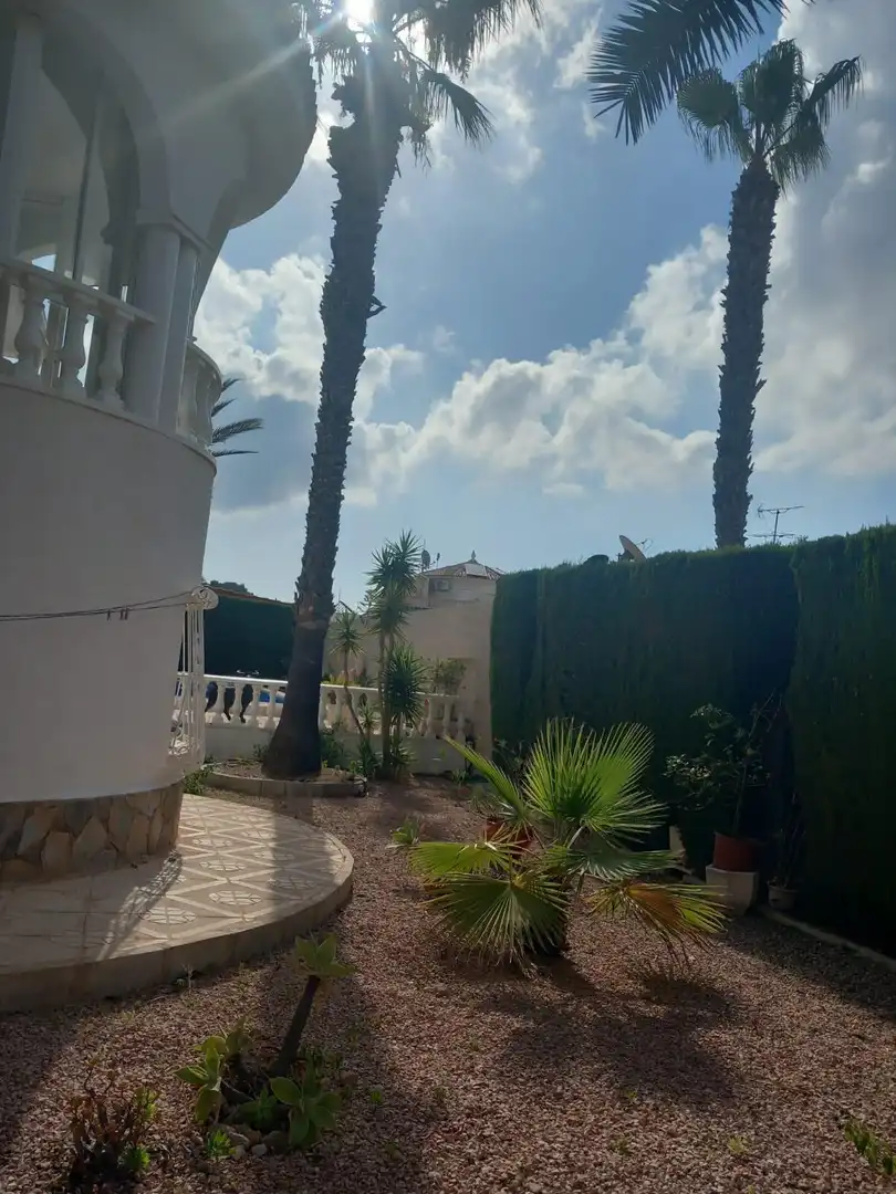 Jardí de Casa o xalet en venda en Rojales amb Aire condicionat, Calefacció i Jardí privat