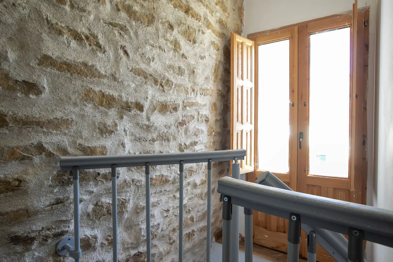 Country house zum Verkauf in Guirguillano mit Heizung, Terrasse und Abstellraum