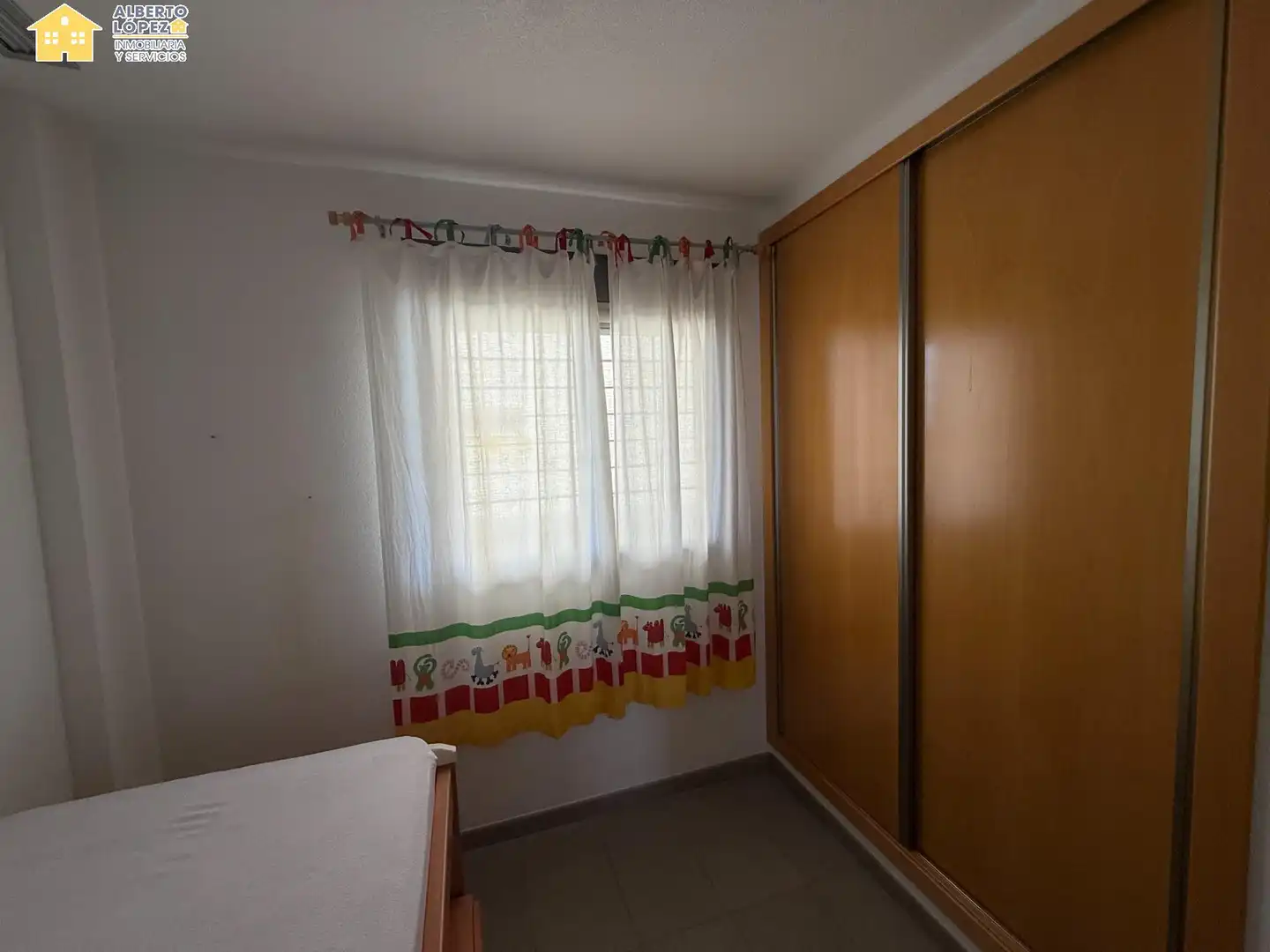 Apartment with pool to rent in Los Arenales del Sol, imagen 19