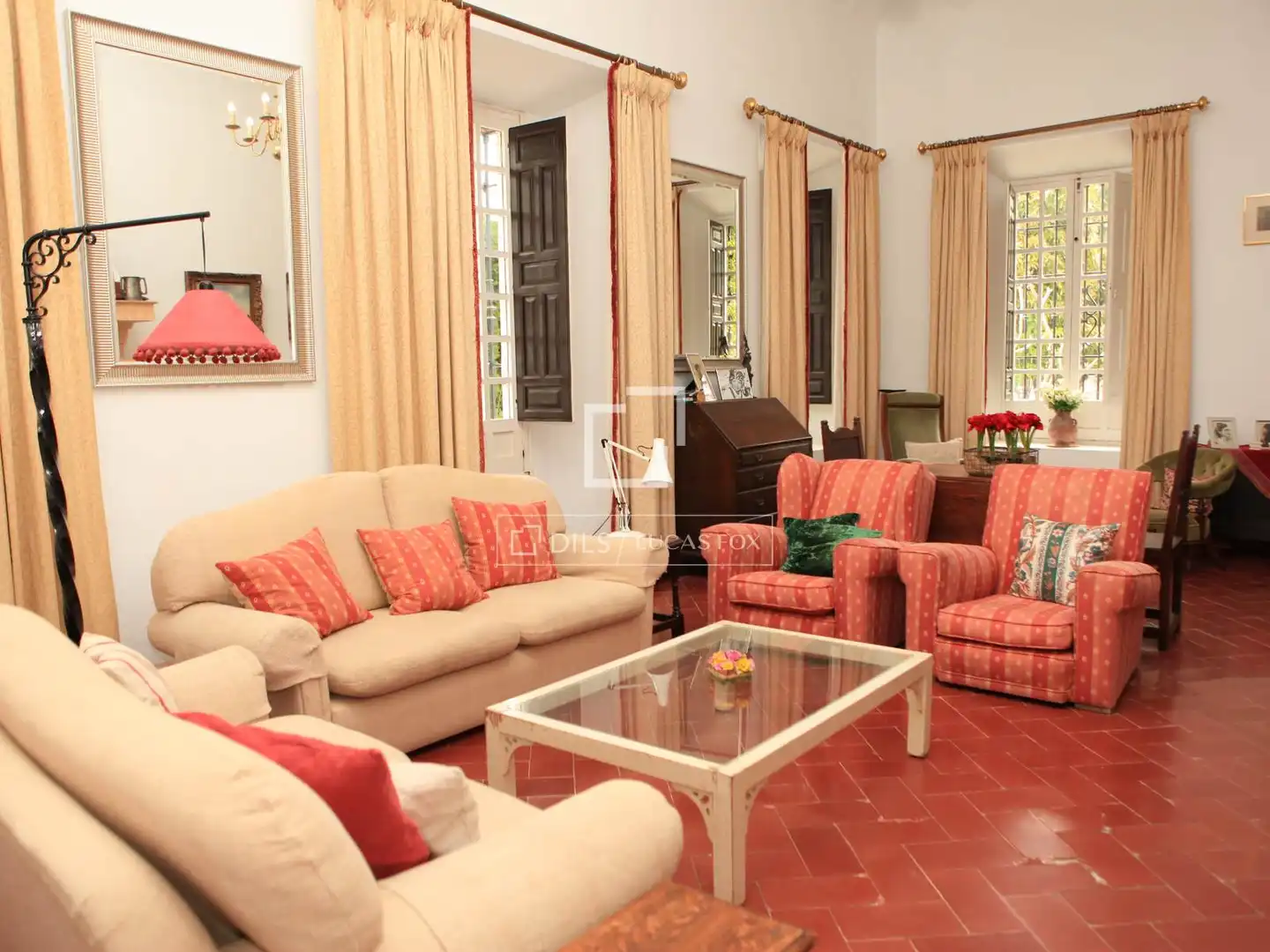 Sala de estar de Finca rústica en venta en Otívar con Aire acondicionado, Jardín privado y Terraza