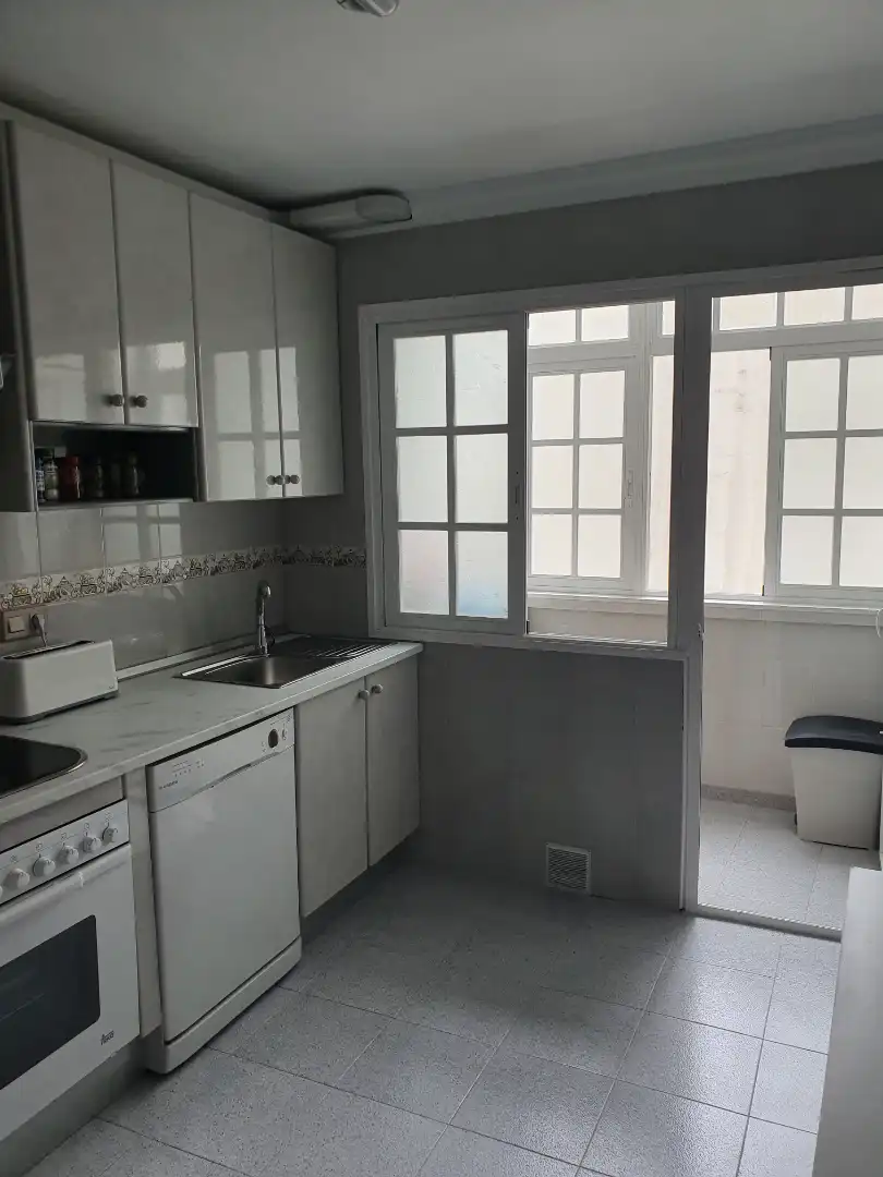 Piso con terraza en venta en Calle Medina Sidonia, imagen 9