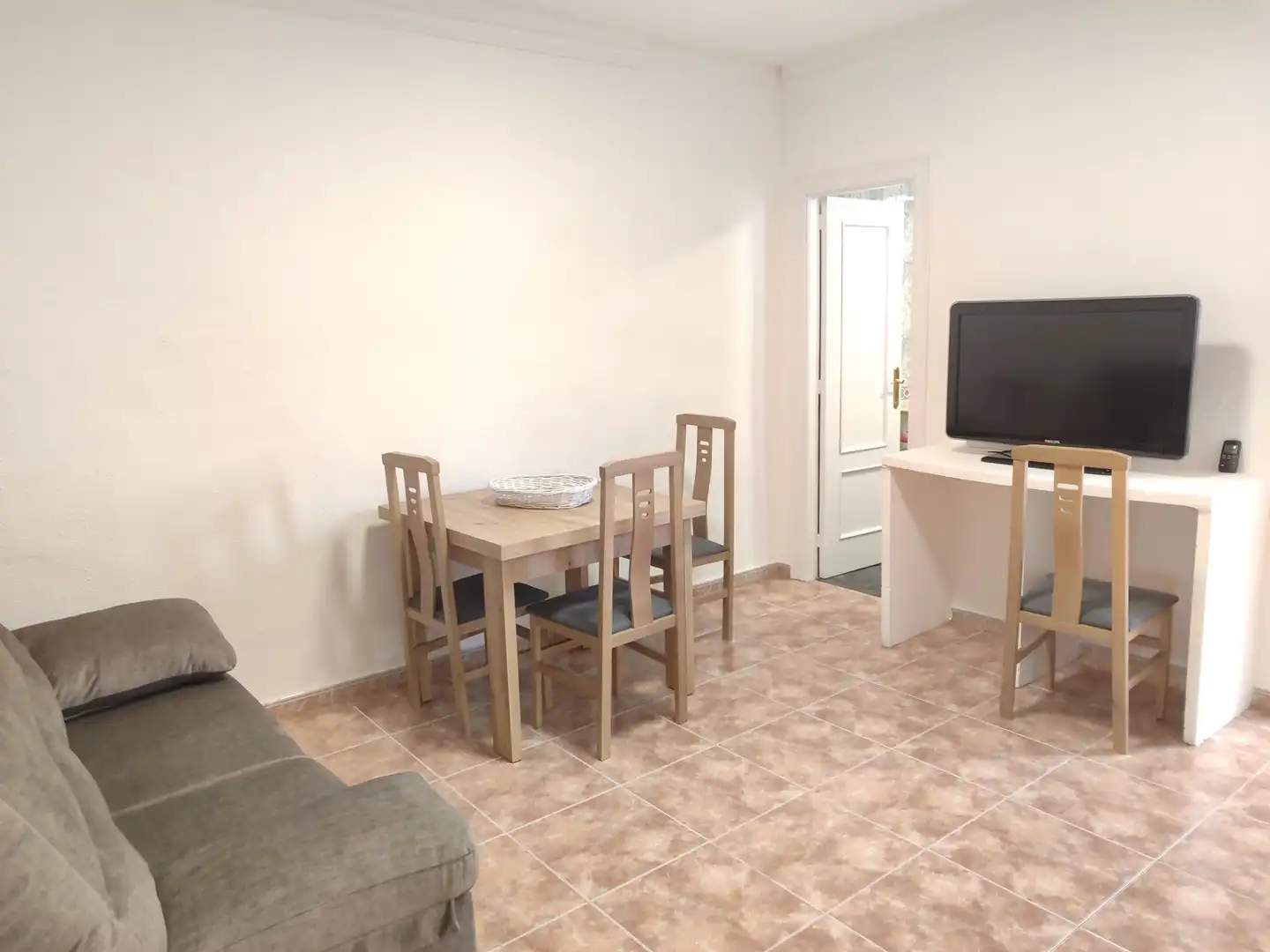 Dining room of Flat for rent in Granada