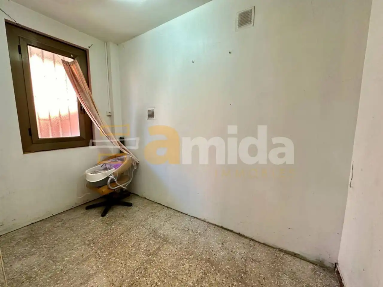 Local en venda en Sabadell amb Aire condicionat