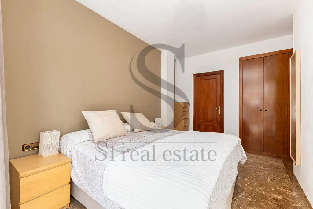 Bedroom of Flat for sale in Barcelona  with Air Conditioner, Heating and Terrace