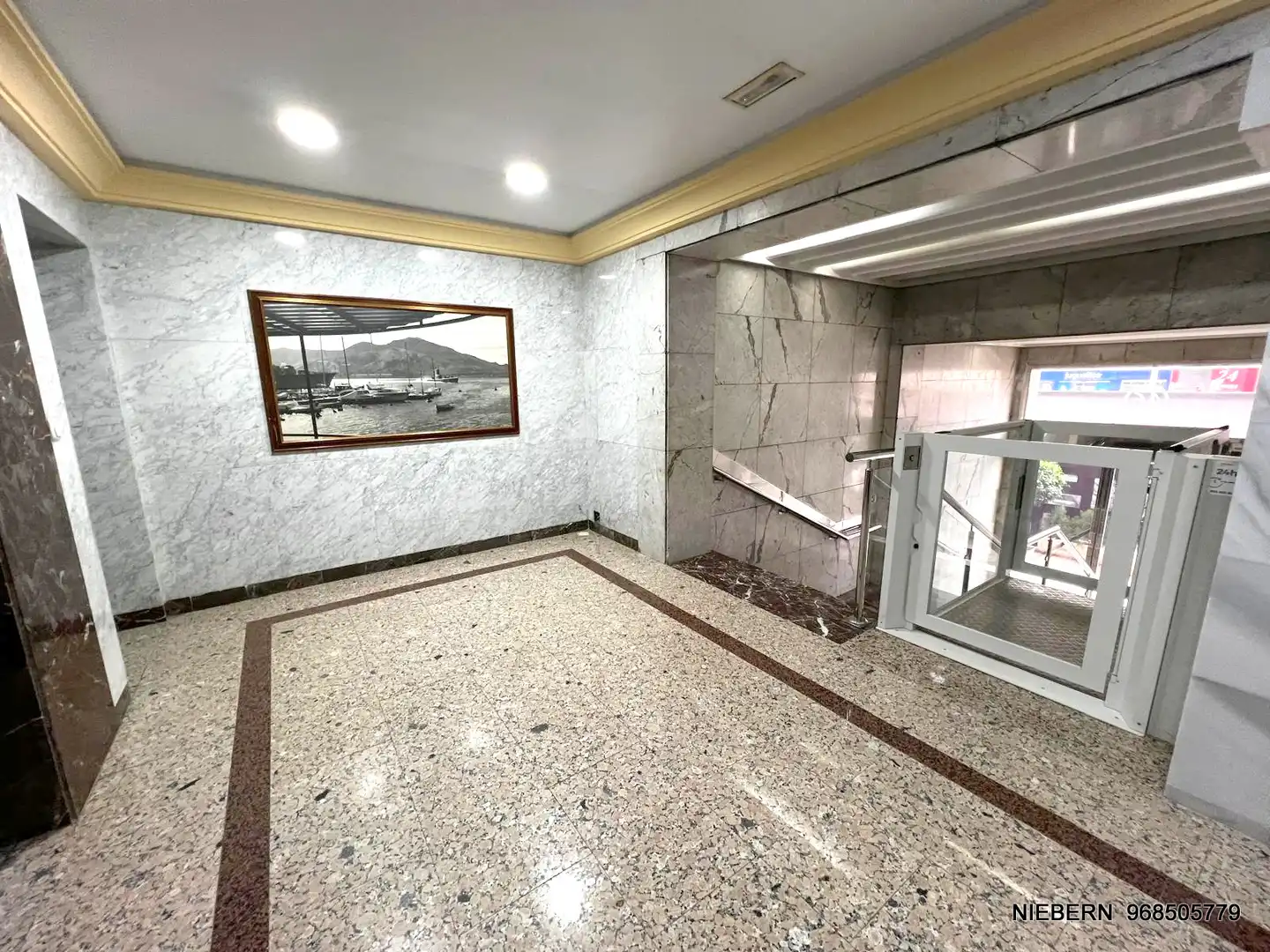 Flat for rent in Paseo Alfonso XIII, 46, Casco Antiguo