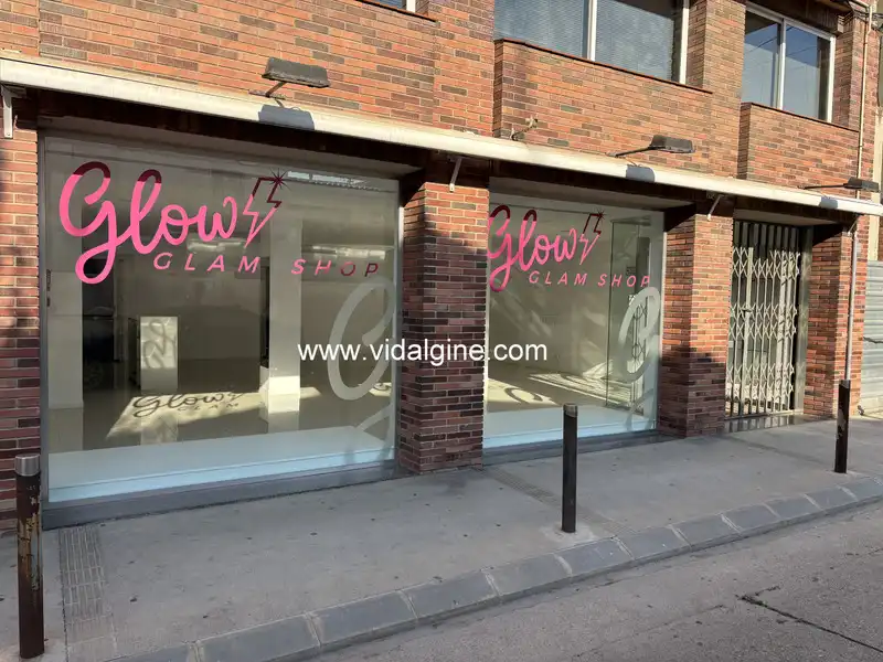 Local comercial en venda a Carrer de Sant Lluís, imagen 2