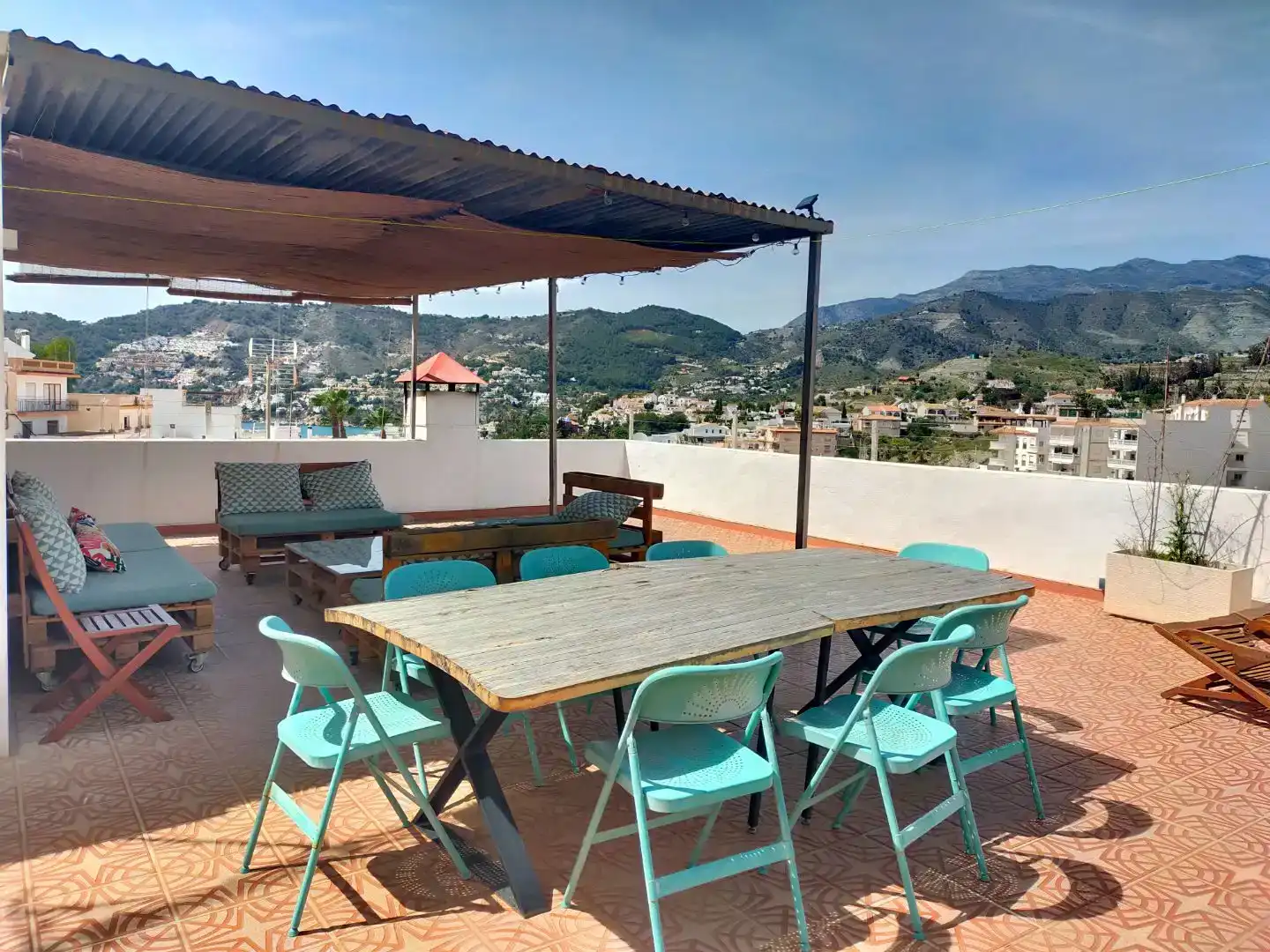 Terrasse von Dachboden zum Verkauf in Almuñécar mit Klimaanlage, Abstellraum und Möbliert