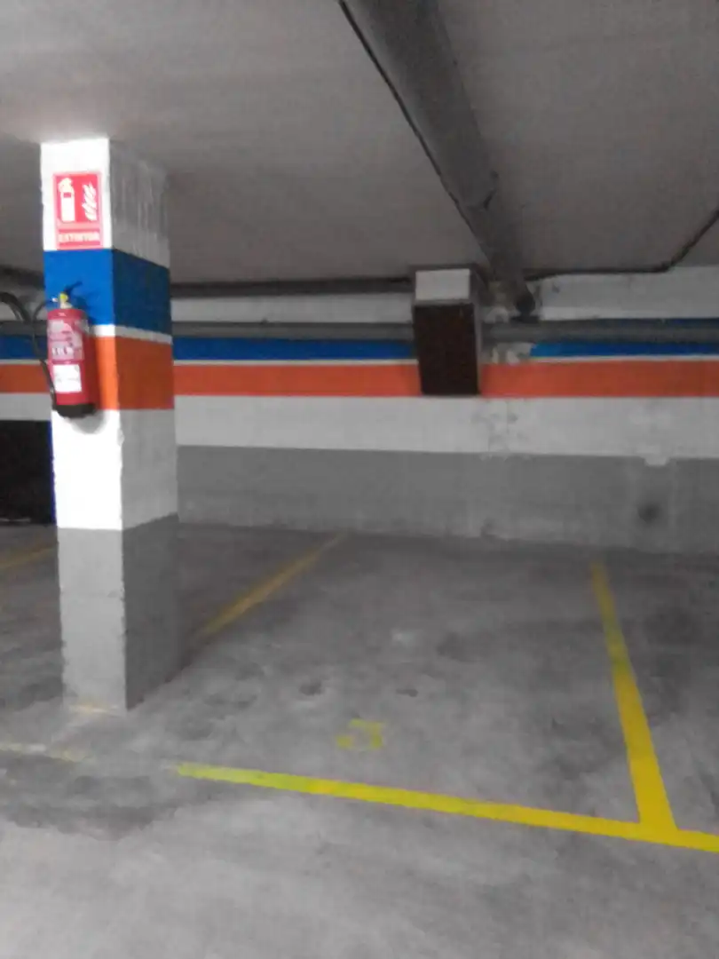Parking de Apartamento en venta en Calafell con Trastero, Amueblado y Horno