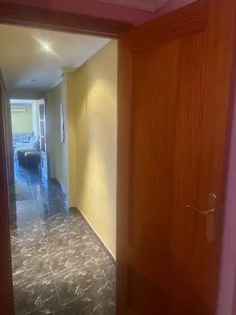 Piso en venta en Elche / Elx con Amueblado y Balcón