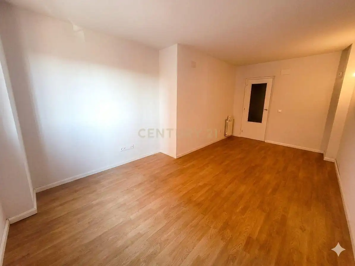 Bedroom of Apartments for sale in Camarena