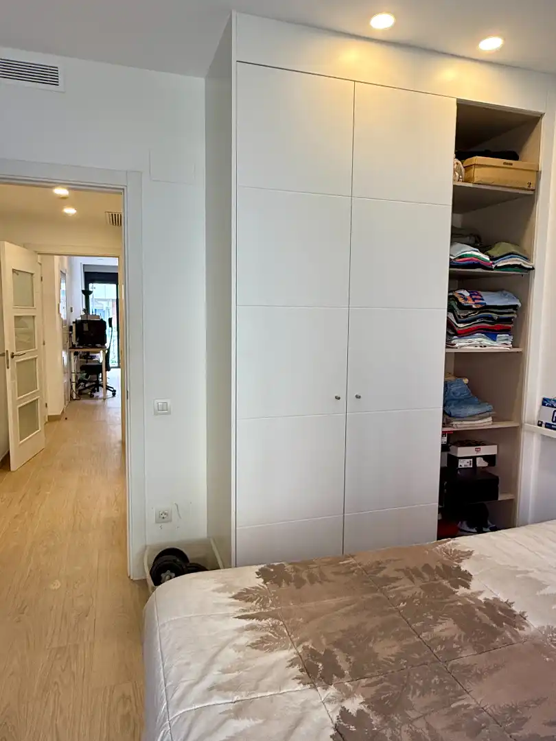 Schlafzimmer von Wohnung zum Verkauf in Barcelona mit Klimaanlage, Heizung und Parkett