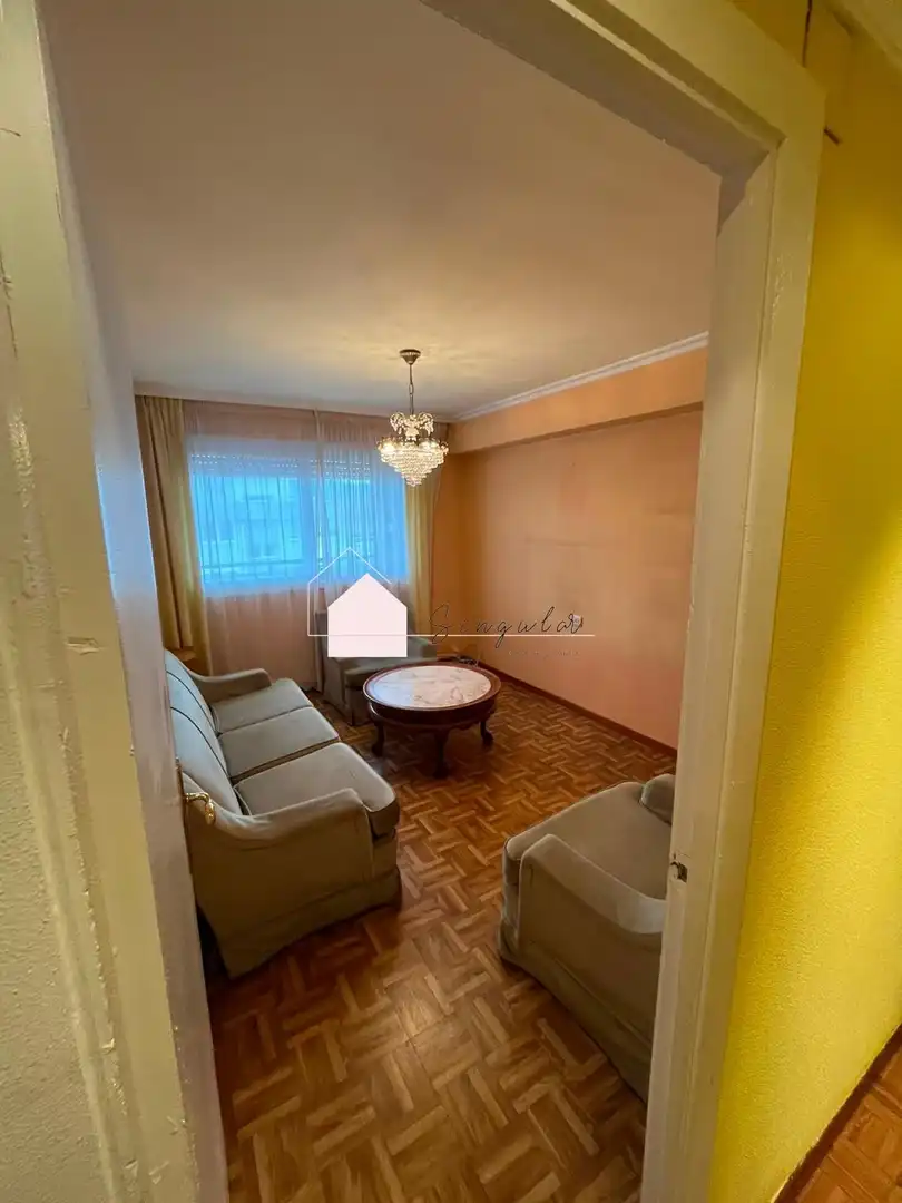 Sala de estar de Piso en venta en Vigo  con Trastero