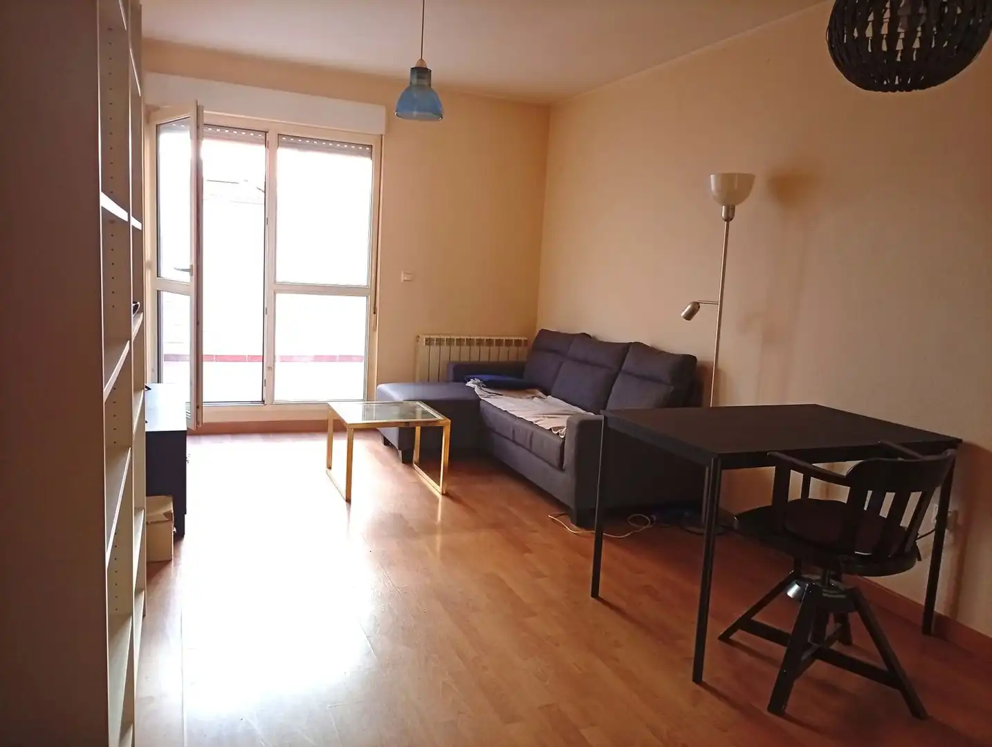 Sala de estar de Piso en venta en Arroyo de la Encomienda con Calefacción, Terraza y Trastero