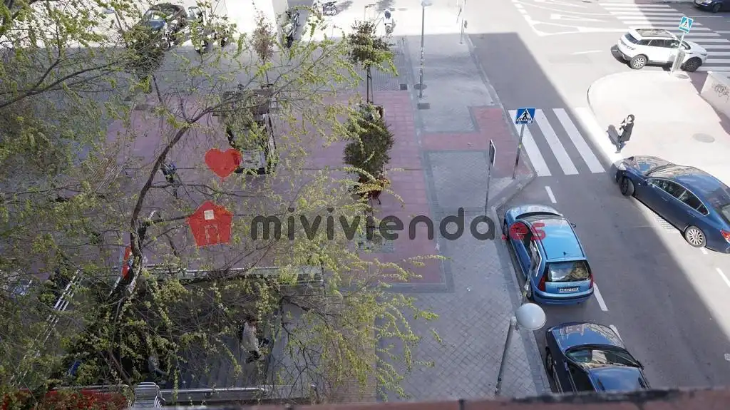 Wohnung zur Miete in Plaza de la Virgen del Romero, Concepción