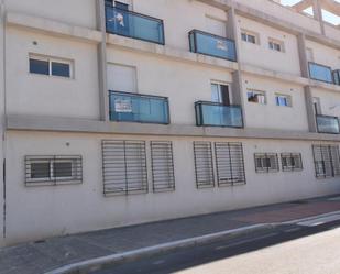 Exterior view of Flat for sale in Fines  with Storage room