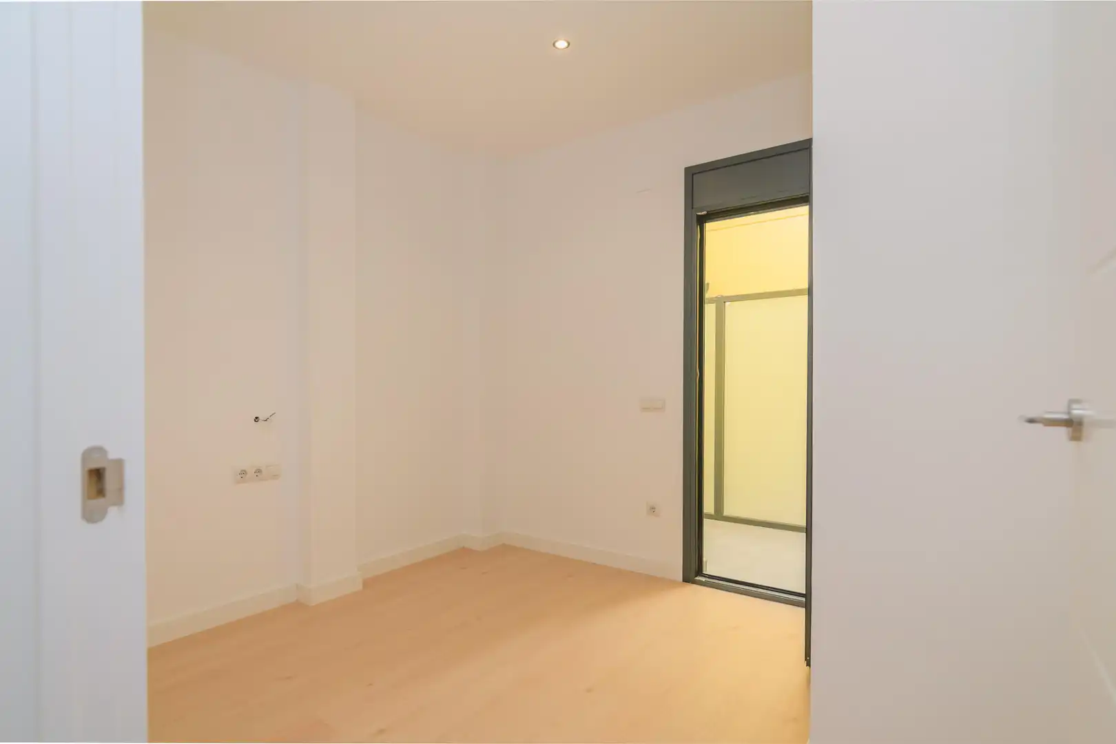 Flat with lift for sale in Carrer Victòria 95, imagen 9