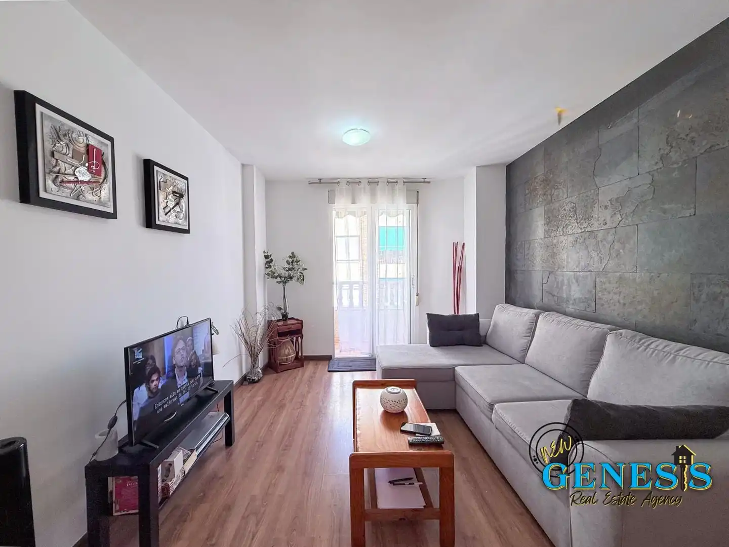 Apartament amb terrassa en venda a Calle Caballero de Rodas 80, imagen 2