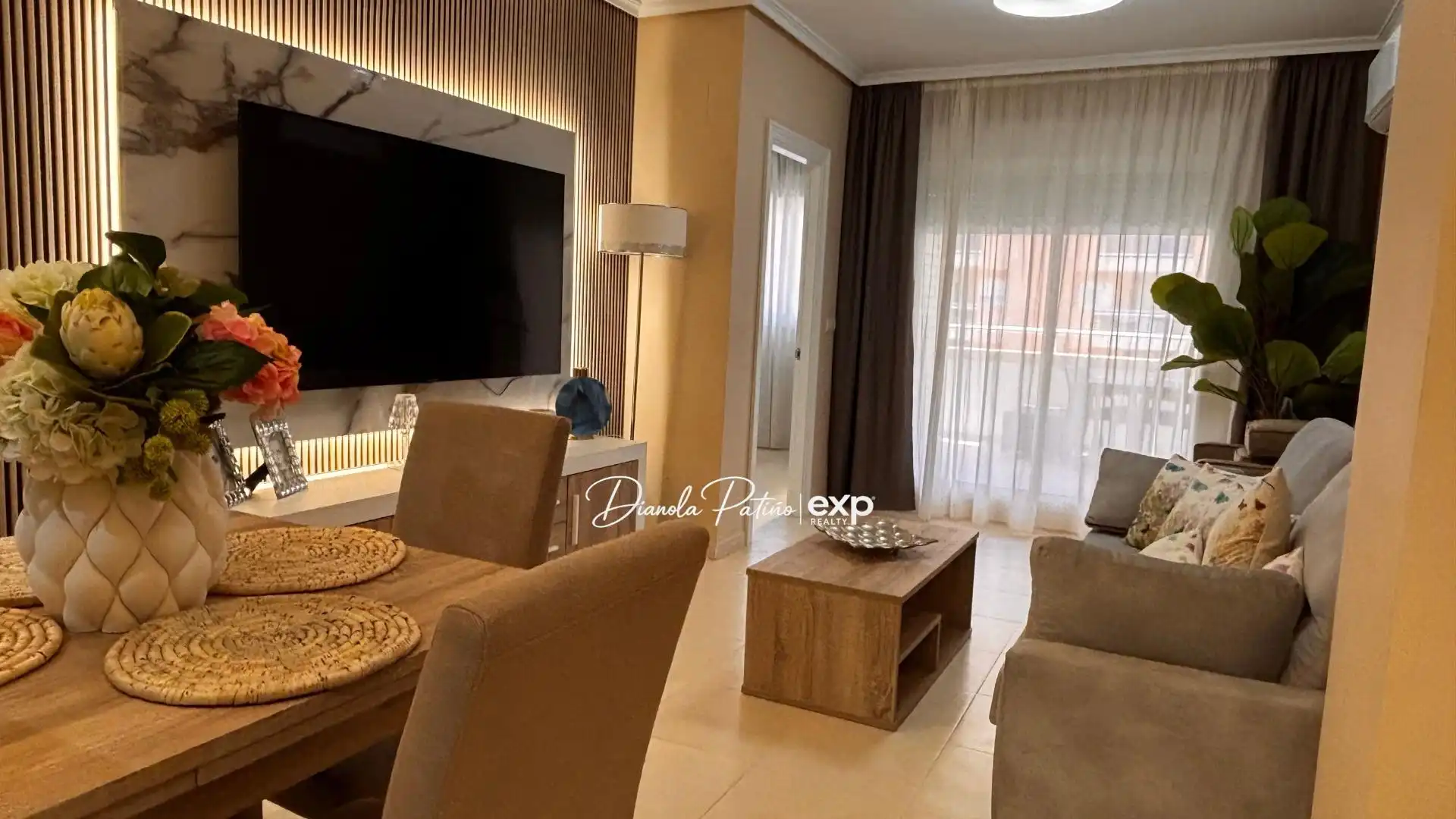 Sala d'estar de Apartament en venda en Oropesa del Mar / Orpesa amb Aire condicionat, Jardí privat i Terrassa