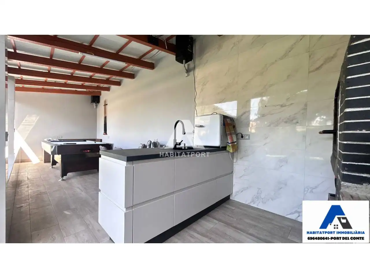 Cocina de Casa o chalet en venta en La Coma i la Pedra con Calefacción, Jardín privado y Amueblado
