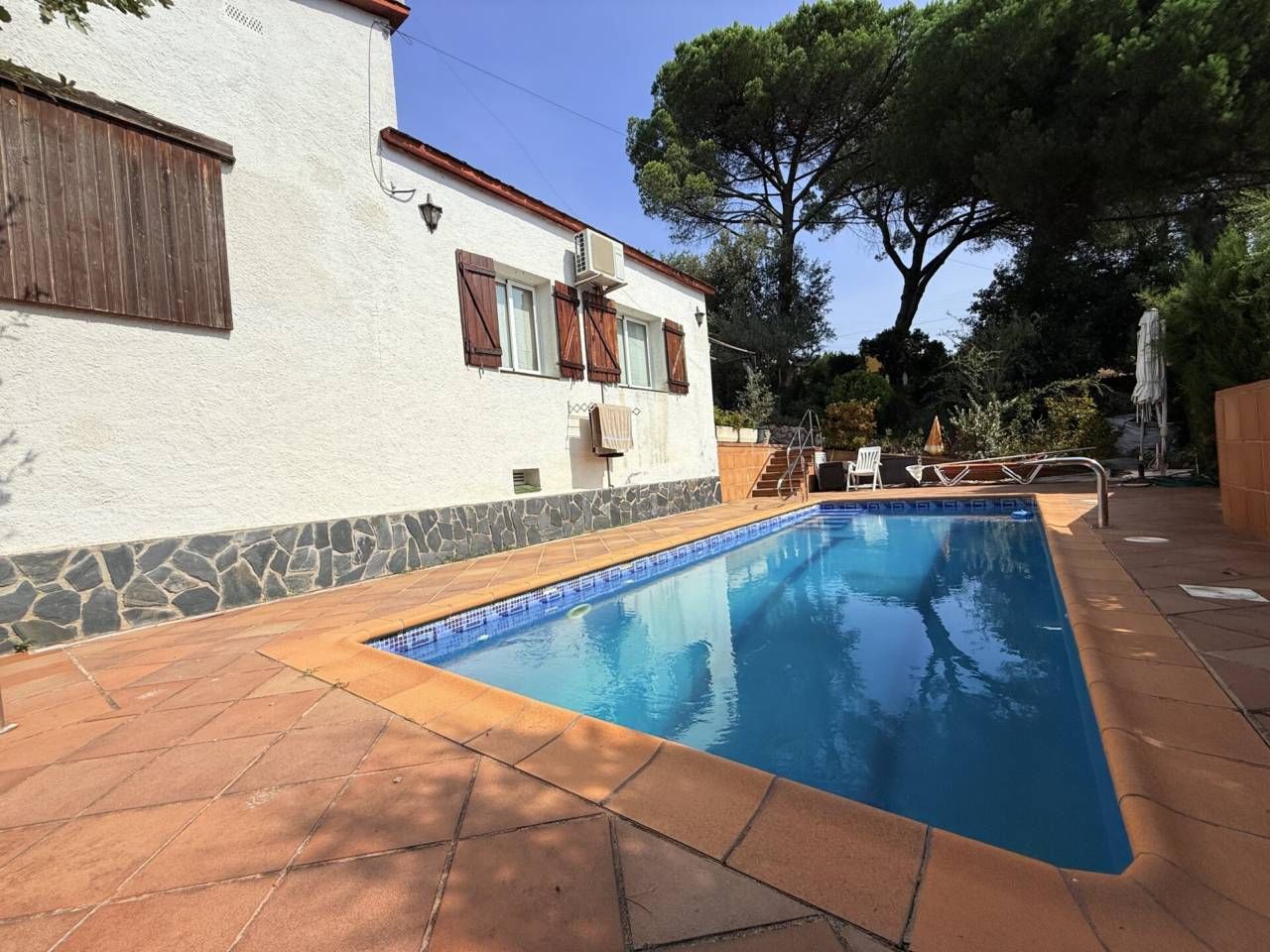 Piscina de Casa o xalet en venda en Riells i Viabrea amb Aire condicionat, Calefacció i Terrassa