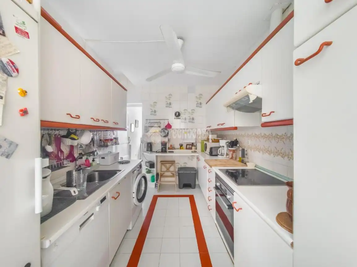 Küche von Wohnung zum Verkauf in Madrid mit Klimaanlage, Heizung und Terrasse