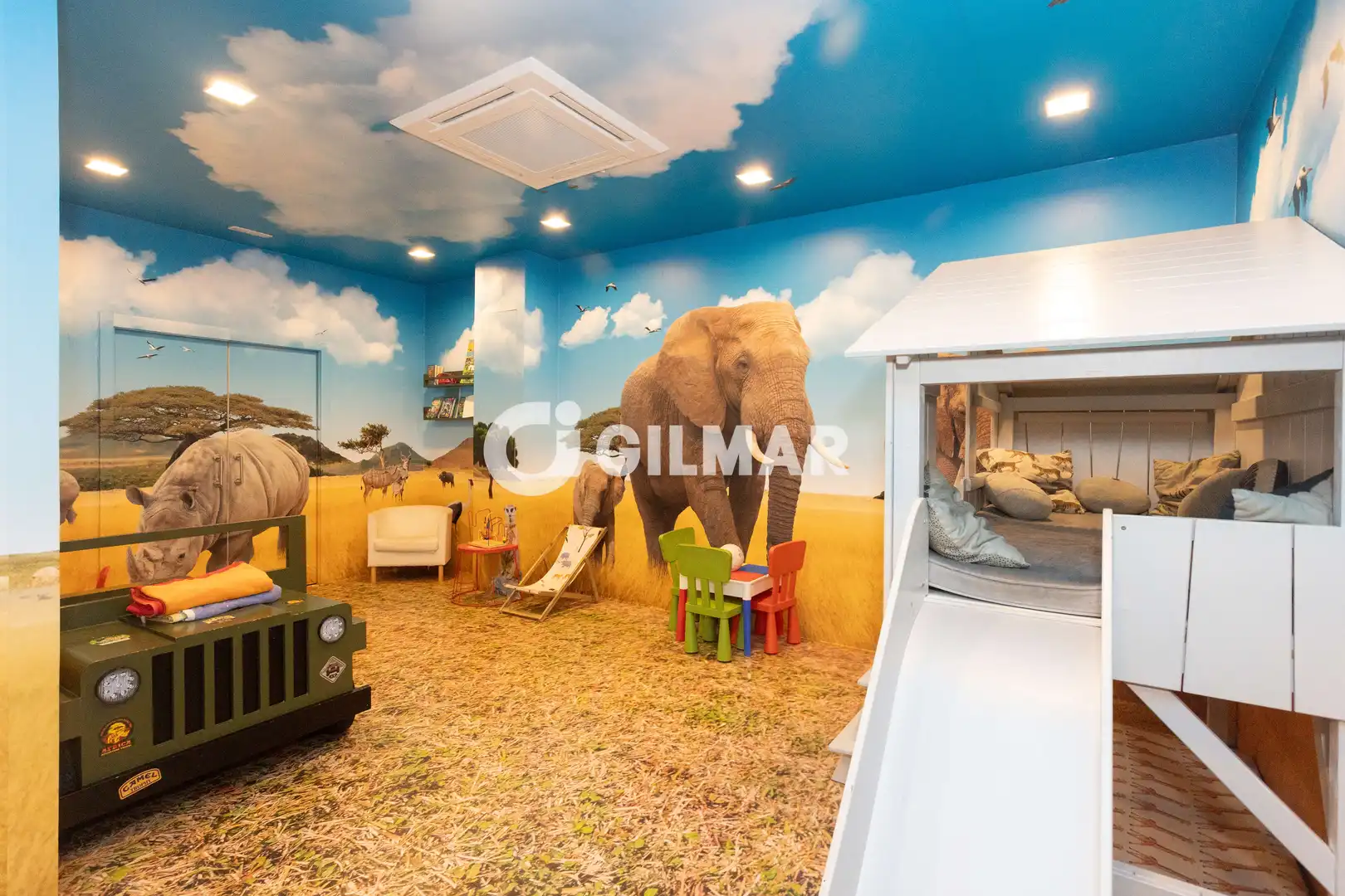 Piso en venta en Madrid con Calefacción, Trastero y Piscina