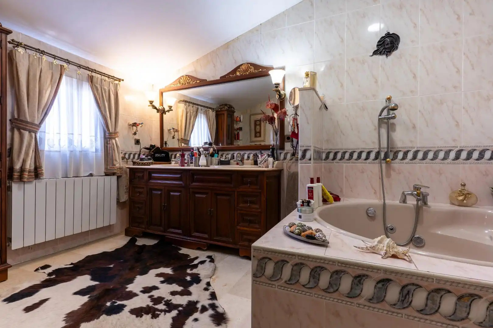 Baño de Casa o chalet en venta en L'Eliana con Aire acondicionado, Calefacción y Jardín privado