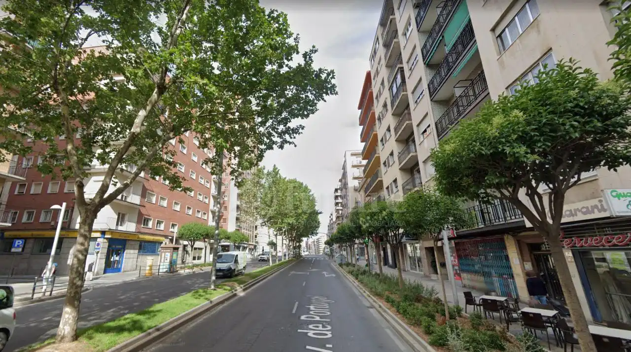 Außenansicht von Wohnung zur Miete in Salamanca mit Heizung und Möbliert