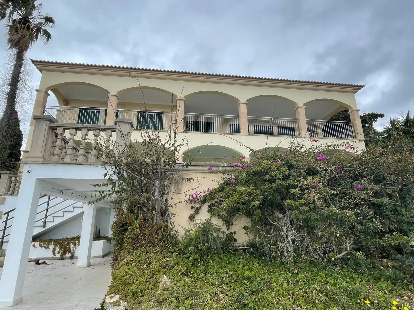 Vista exterior de Casa o xalet de lloguer en Alcúdia amb Aire condicionat, Calefacció i Jardí privat