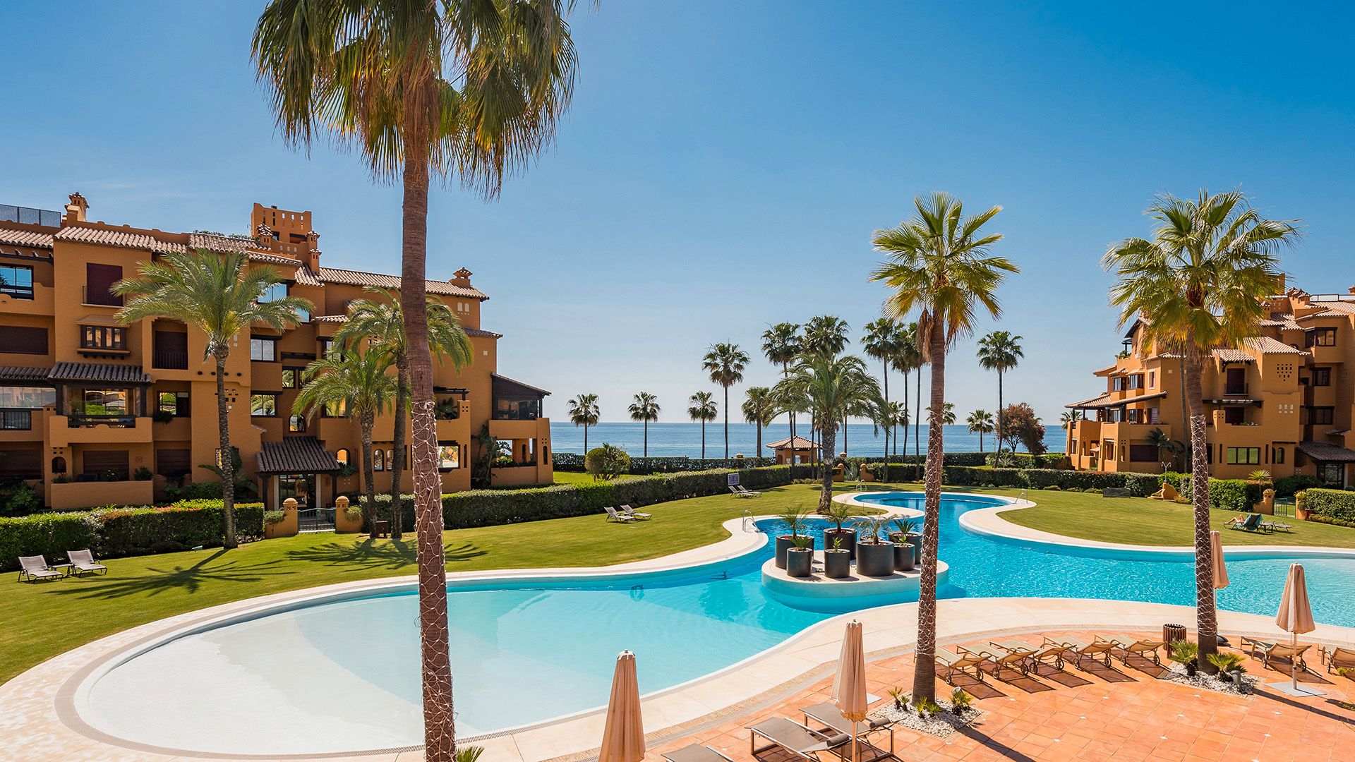 Jardí de Apartament en venda en Estepona amb Aire condicionat, Calefacció i Terrassa