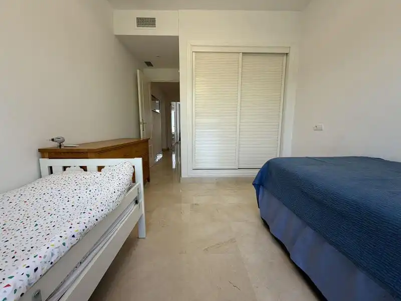 Bedroom of Apartments for rent in Benahavís  with Air Conditioner, Terrace and Storage room